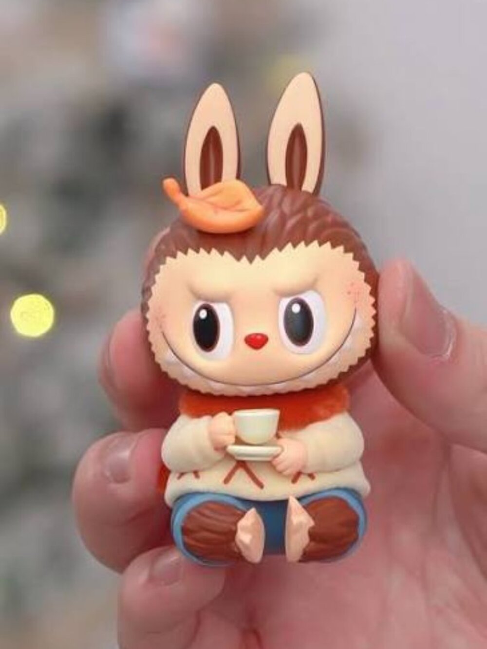Pop Mart - The Monsters - Zimomo Labubu Warm Sweater figure - Hang Card